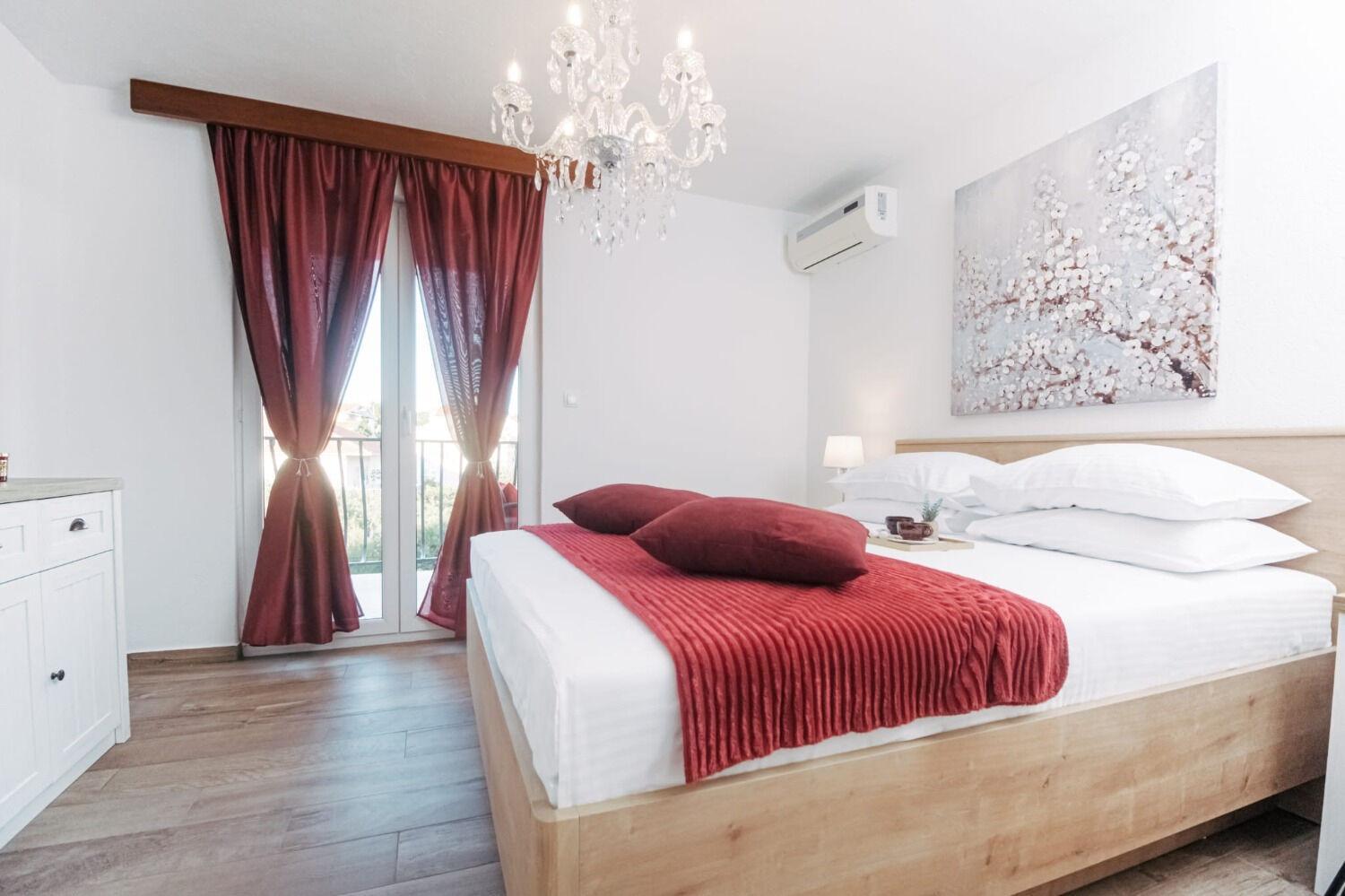 Sandra Apartman